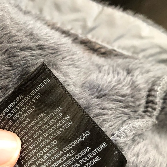 The North Face|Mid grey Osito Jacket,fuzzy Teddy style in charcoal,small logo••• - Picture 11 of 14